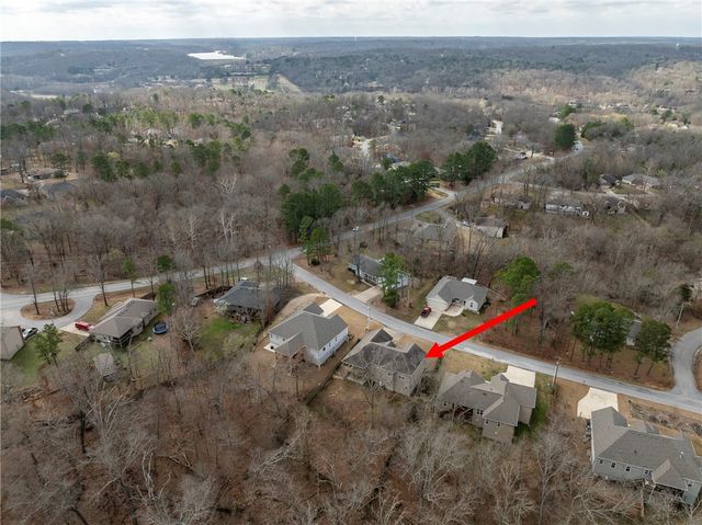 6 Chaucer Drive, Bella Vista, AR 72714