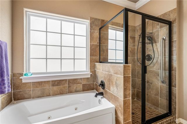 6 Chaucer Drive, Bella Vista, AR 72714