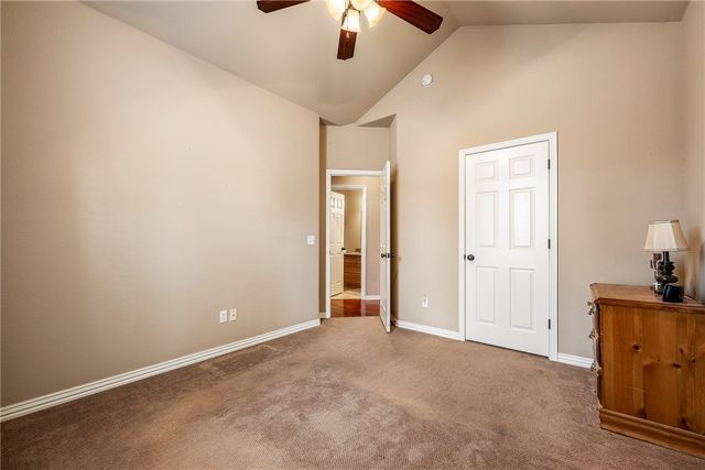 6 Chaucer Drive, Bella Vista, AR 72714