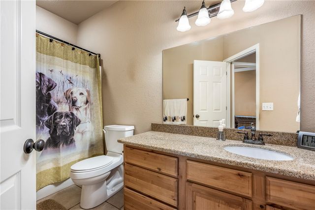 6 Chaucer Drive, Bella Vista, AR 72714