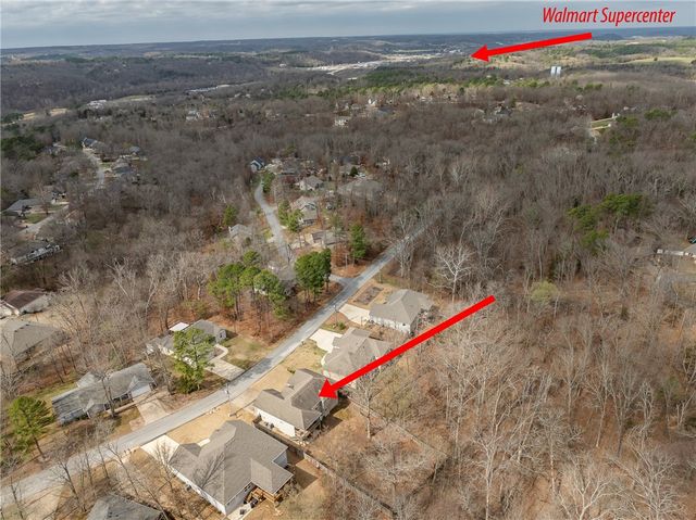 6 Chaucer Drive, Bella Vista, AR 72714