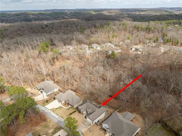 6 Chaucer Drive, Bella Vista, AR 72714