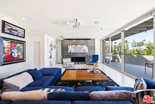 2393 Mount Olympus Drive, Los Angeles, CA 90046