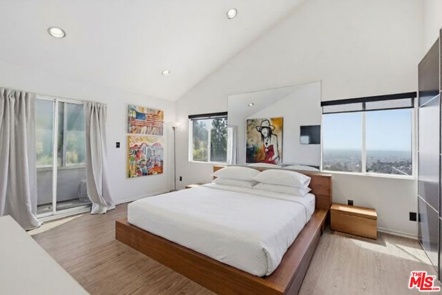 2393 Mount Olympus Drive, Los Angeles, CA 90046