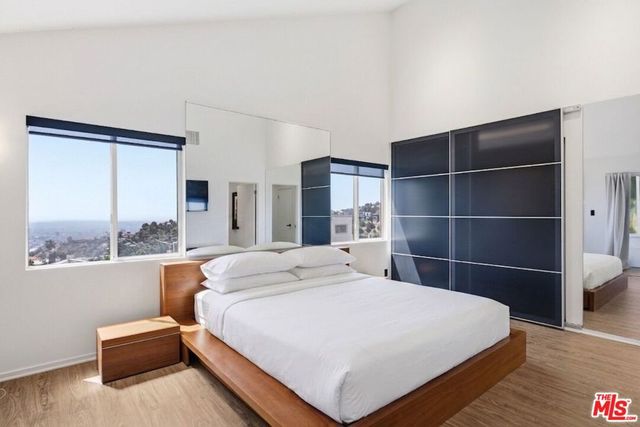 2393 Mount Olympus Drive, Los Angeles, CA 90046