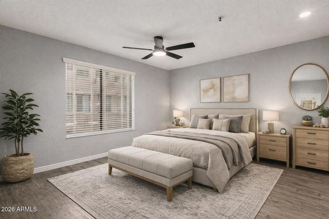 4704 E PARADISE VILLAGE Parkway 211, Phoenix, AZ 85032