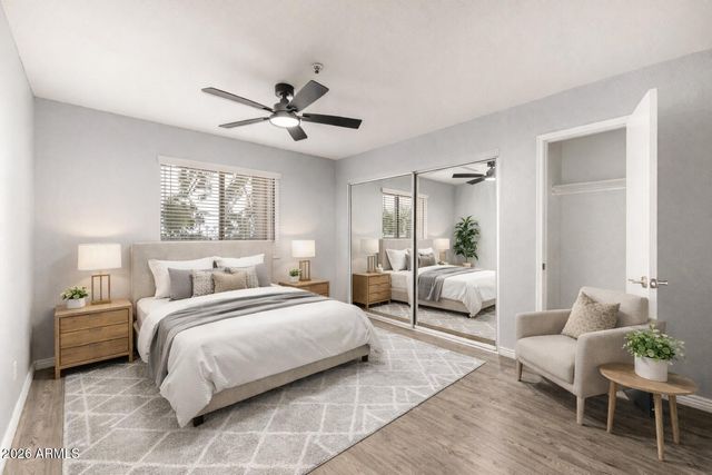 4704 E PARADISE VILLAGE Parkway 211, Phoenix, AZ 85032