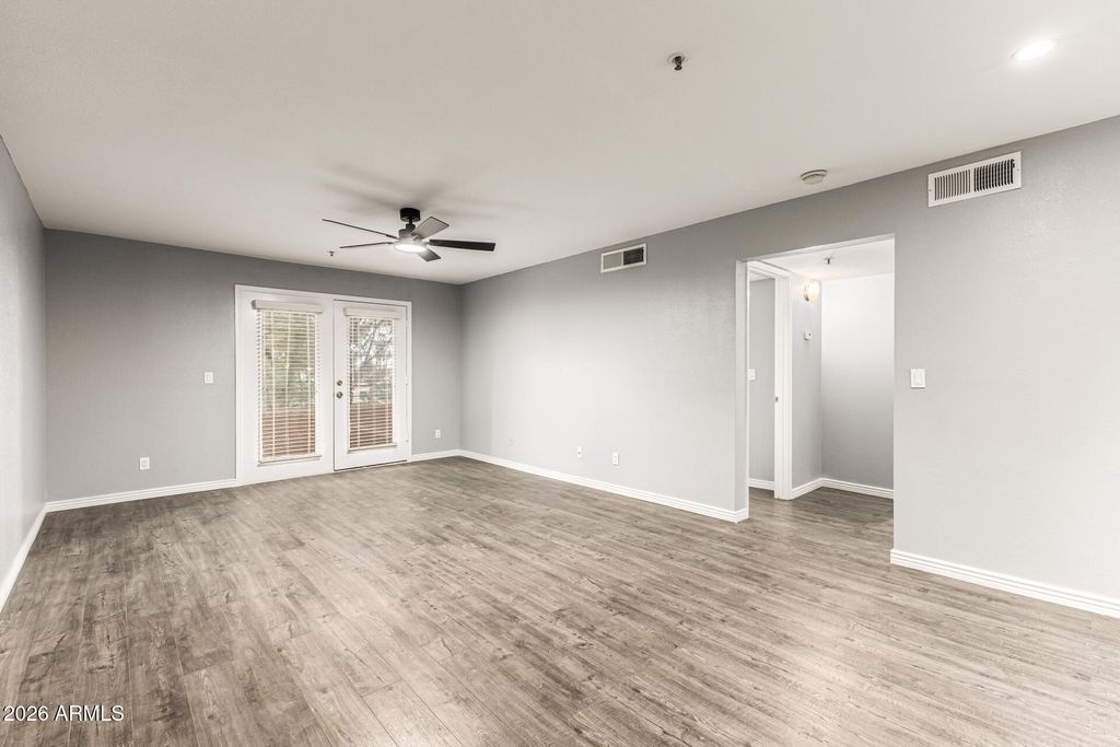 4704 E PARADISE VILLAGE Parkway N 211, Phoenix, AZ 85032 — photo 2