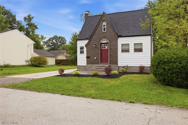 766 Cherokee Trail, Willoughby, OH 44094