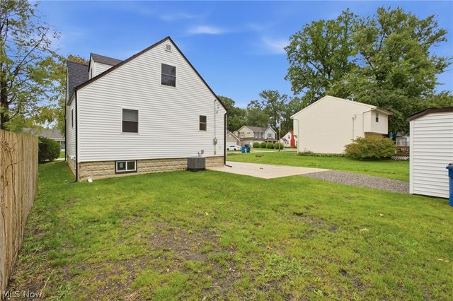 766 Cherokee Trail, Willoughby, OH 44094