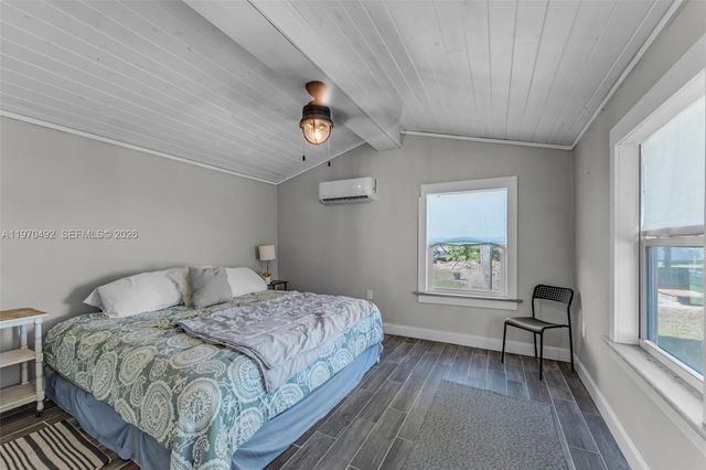 20076 SW 190th St, Miami, FL 33187