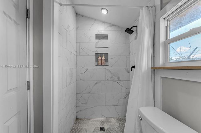 20076 SW 190th St, Miami, FL 33187