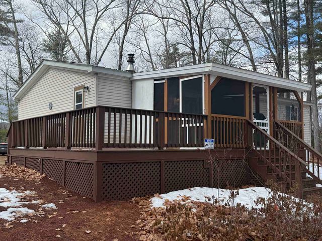 16 Hodsdon Shore Road, Ossipee, NH 03814