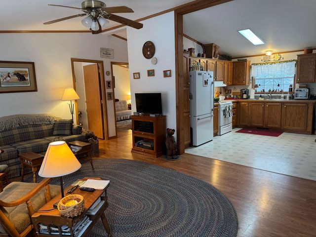 16 Hodsdon Shore Road, Ossipee, NH 03814