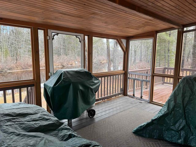 16 Hodsdon Shore Road, Ossipee, NH 03814