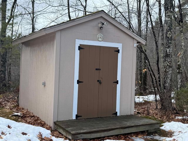 16 Hodsdon Shore Road, Ossipee, NH 03814