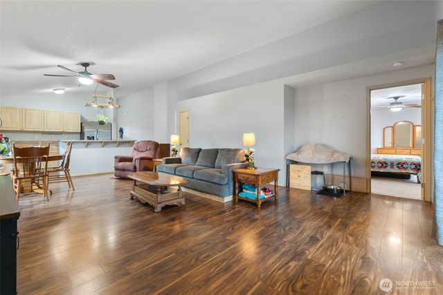 6321 199th Loop SW, Rochester, WA 98579