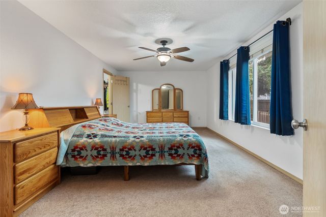 6321 199th Loop SW, Rochester, WA 98579