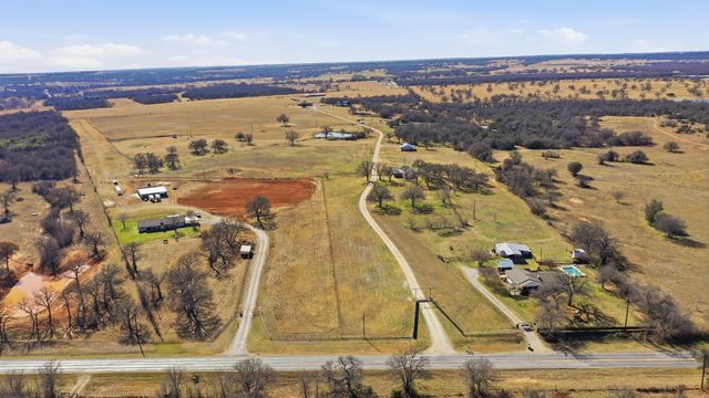 11025 Brock Hwy, Lipan, TX 76462
