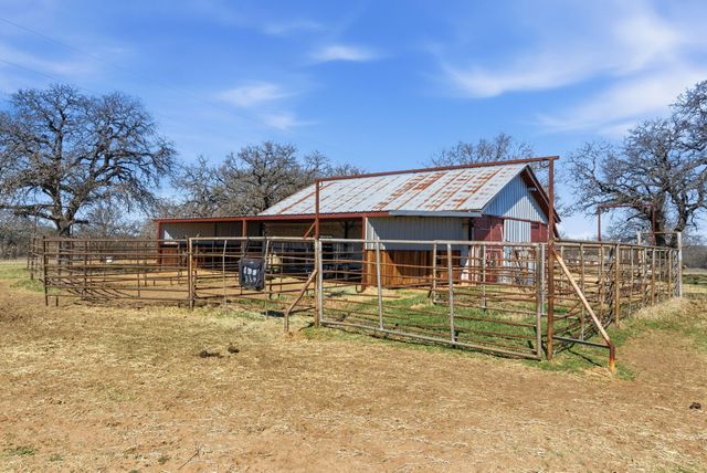 11025 Brock Hwy, Lipan, TX 76462