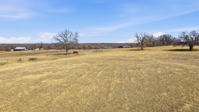 11025 Brock Hwy, Lipan, TX 76462