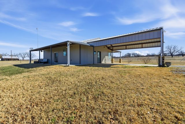 11025 Brock Hwy, Lipan, TX 76462