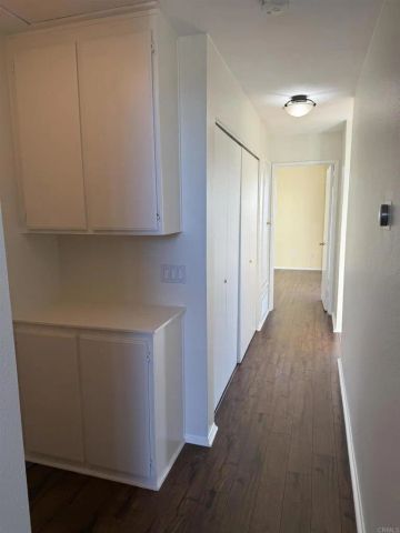 6815 Zinnia Court, Carlsbad, CA 92011