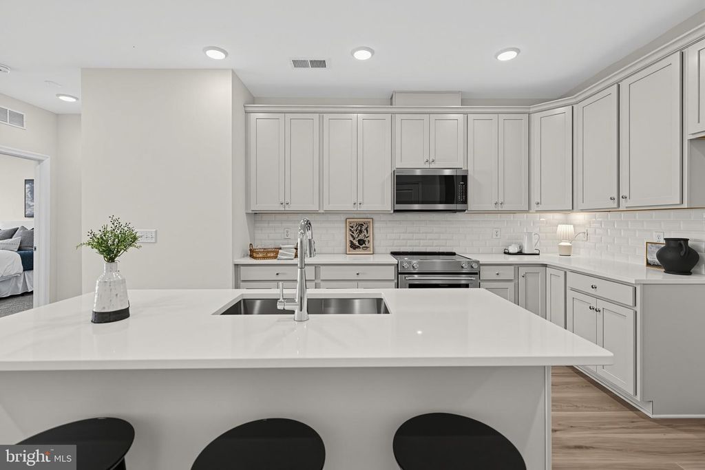 431 WASHINGTON ST #2212 FIRESTONE, CONSHOHOCKEN, PA 19428 — photo 3