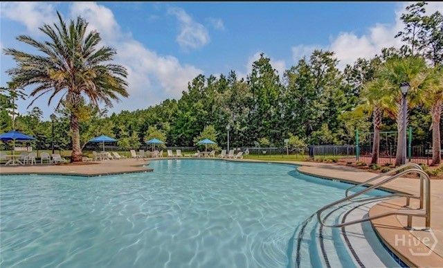 124 Chapel Lake S, Savannah, GA 31419