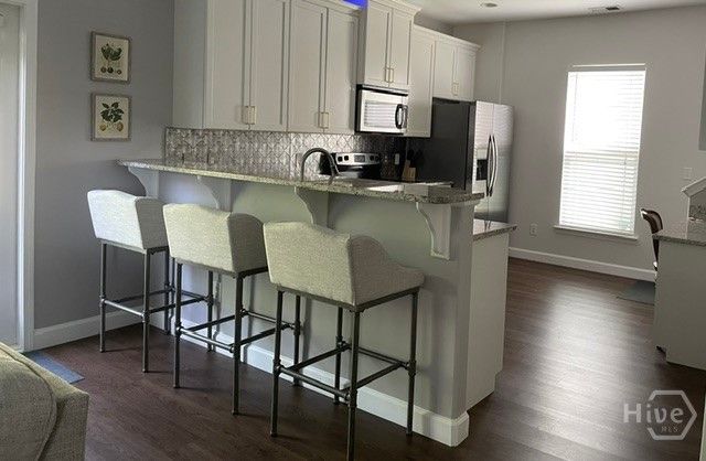 124 Chapel Lake S, Savannah, GA 31419
