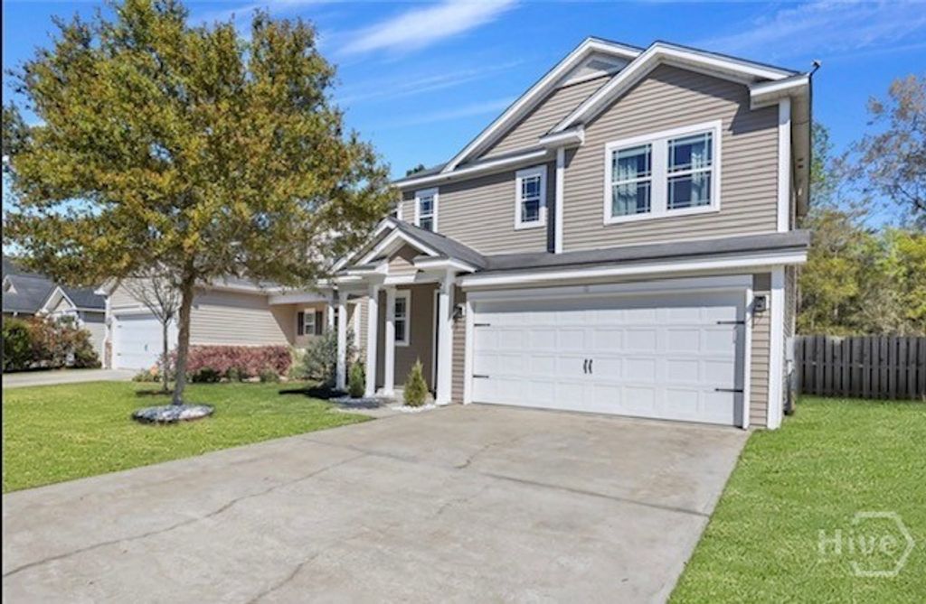 124 Chapel Lake S, Savannah, GA 31419
