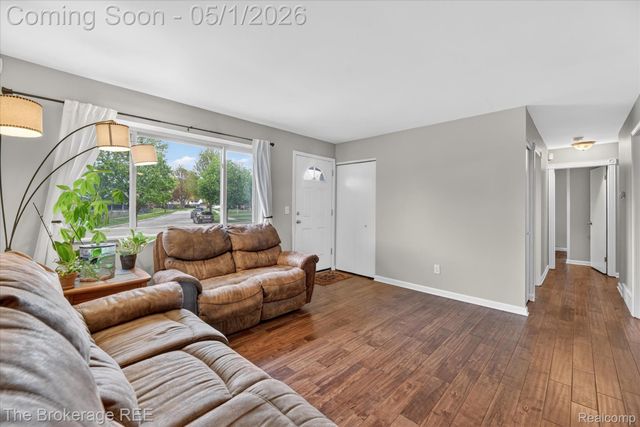 11672 De Clerck Drive, Sterling Heights, MI 48313