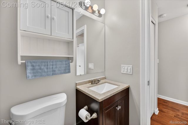 11672 De Clerck Drive, Sterling Heights, MI 48313