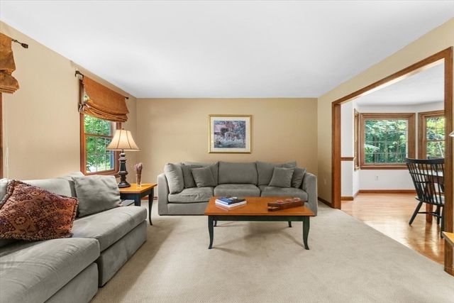 3 Leone Lane, Mendon, MA 01756