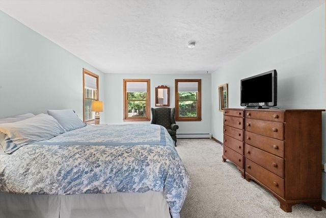 3 Leone Lane, Mendon, MA 01756