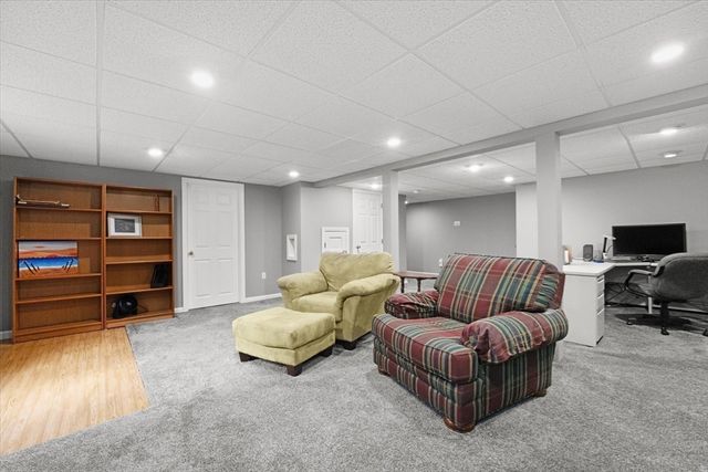 3 Leone Lane, Mendon, MA 01756