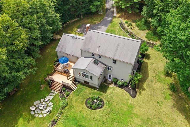 3 Leone Lane, Mendon, MA 01756