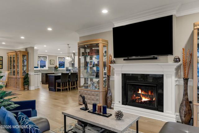 15 Cove Road, Toms River, NJ 08753