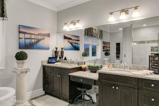 15 Cove Road, Toms River, NJ 08753