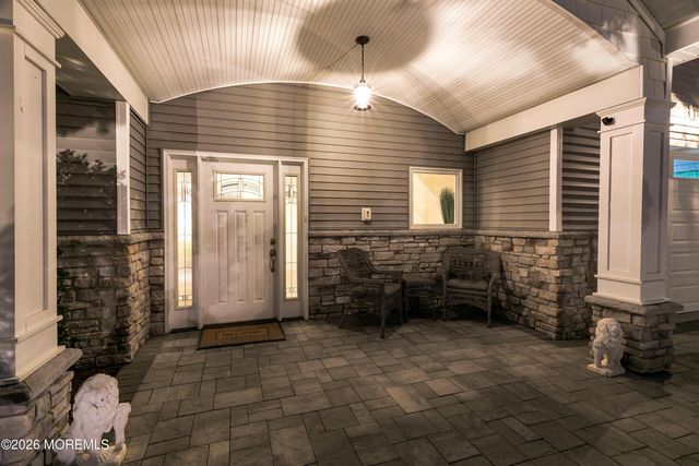15 Cove Road, Toms River, NJ 08753