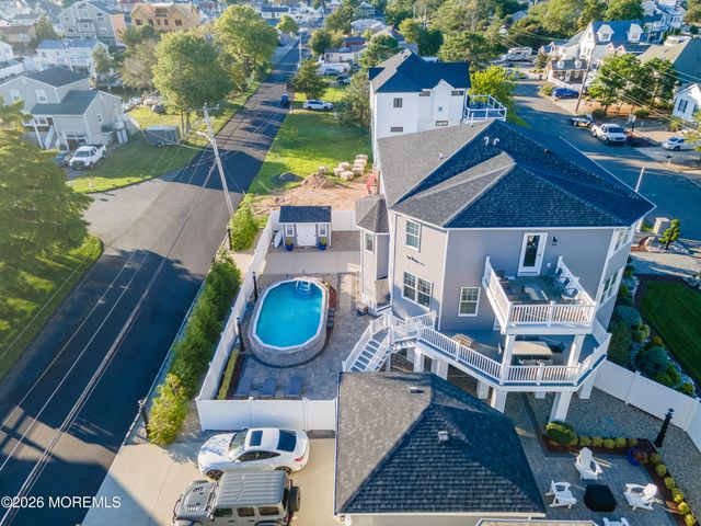 15 Cove Road, Toms River, NJ 08753
