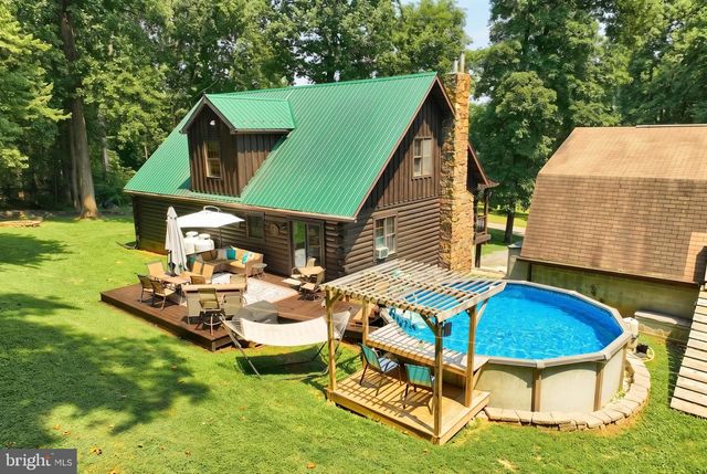 950-C GREEN SPRINGS RD, Hanover, PA 17331