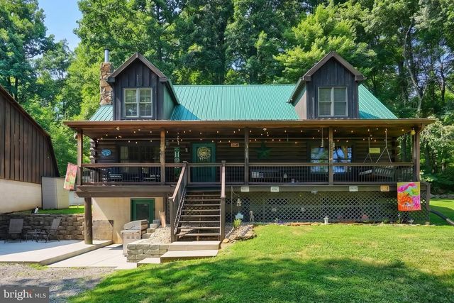 950-C GREEN SPRINGS RD, Hanover, PA 17331