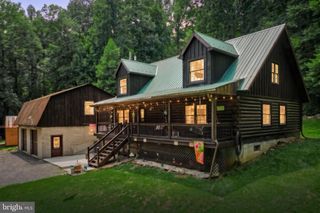 950-C GREEN SPRINGS RD, Hanover, PA 17331