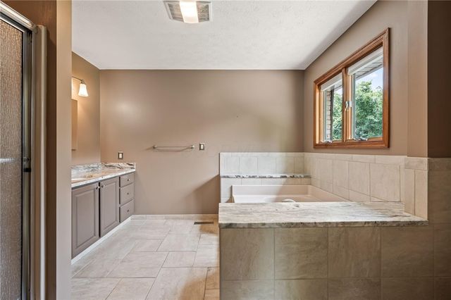 7630 Essington Circle, Washington Twp, OH 45459