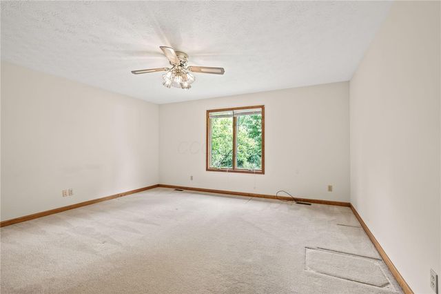 7630 Essington Circle, Washington Twp, OH 45459