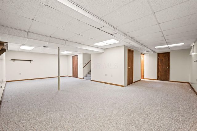 7630 Essington Circle, Washington Twp, OH 45459