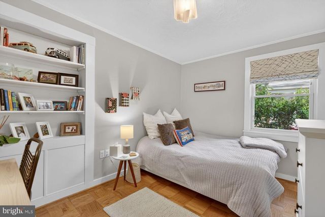 2632 S GRANT ST, Arlington, VA 22202