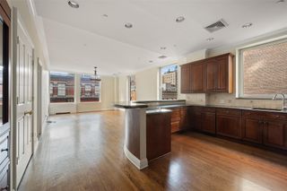 222 PARK Avenue S 8E, New York (manhattan), NY 10003