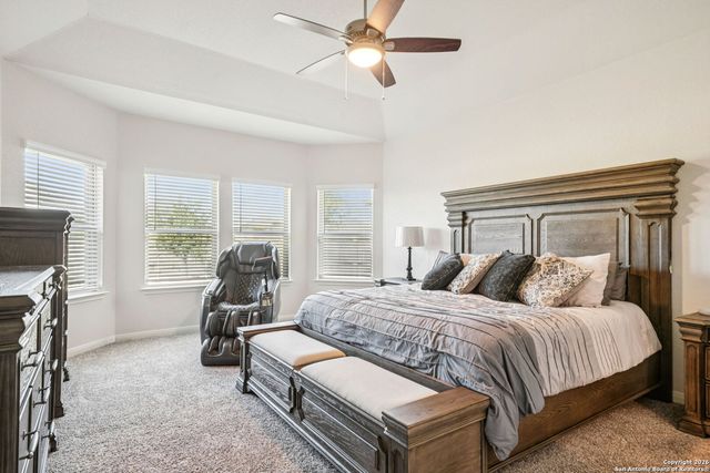 1527 Argon Way, San Antonio, TX 78245